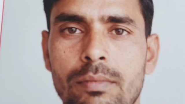 MANT-तीन बच्चों को घर पर छोड़कर निकला पिता, फिर नहीं लौटा… परिजनों की, बढ़ी चिंता,,