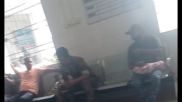 श्रावणी मेला ड्यूटी के बीच खाकी पर सवाल! शराब के नशे में उत्पात मचा रहा नालंदा के एक सिपाही चांदन पुलिस के हत्थे चढ़ा
