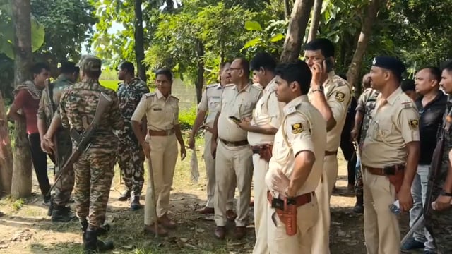 बगहा में पुलिस टीम पर ग्रामीणों का हमला, एसआई समेत कई पुलिसकर्मी घायल।