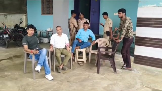 कमीशन के खेल का खुला राज! 75 हजार की रिश्वत लेते निगरानी के शिकंजे में फुल्लीडुमर बीडीओ