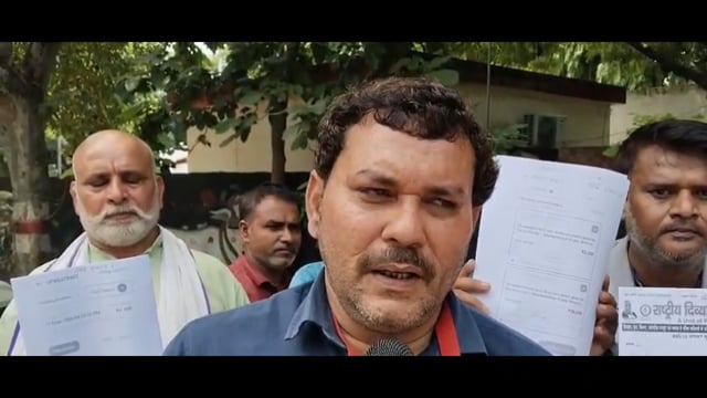 मथुरा वृंदावन दिव्याग ओ के ई रिक्शा सीज और भारी चालान  से आकर्षित 
