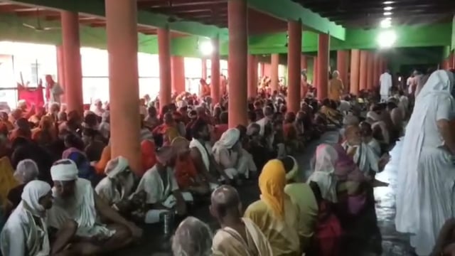 गोरे दाऊजी आश्रम में श्री श्री हरिदास जी की 17वीं पुण्यतिथि श्रद्धा और भक्ति के साथ मनाई गई।