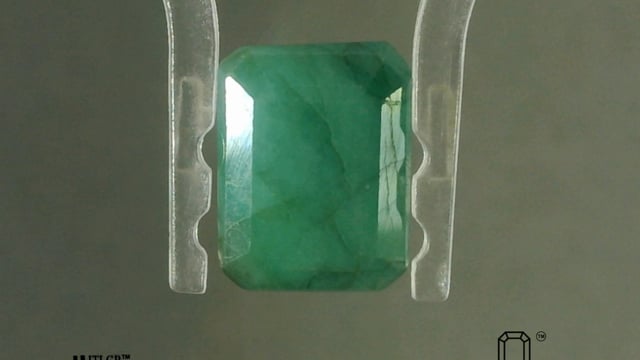Brazilian Pachu 3.65 Carat — video