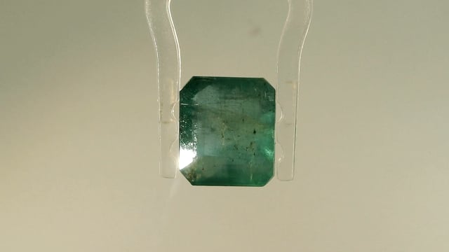Zambian Markat  3.99 Carat — video