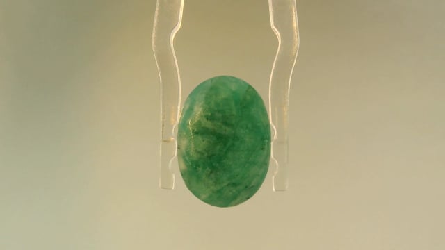Brazilian Emerald 6.66 Carat — video
