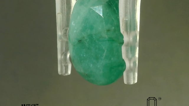 Brazilian Emerald 5.96 Carat — video