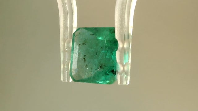 Zambian Emerald 3.35 Carat — video
