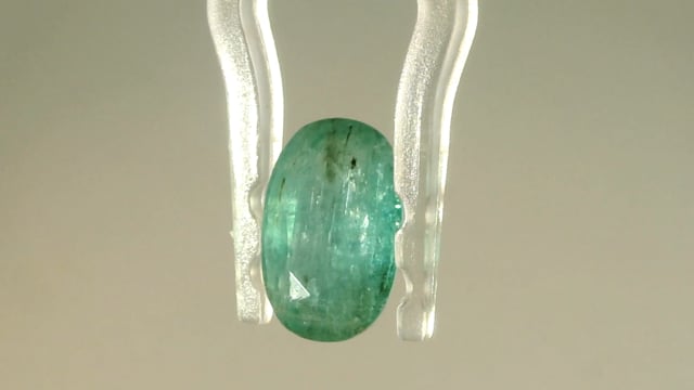 Columbian Emerald 3.10 Carat — video