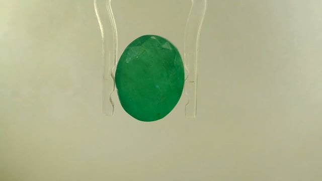 Brazilian Panna 4.80 Carat — video
