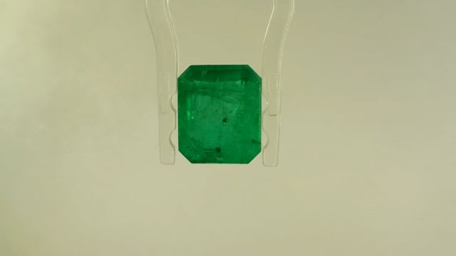 Brazilian Panna 3.79 Carat — video