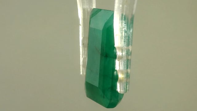 Brazil Budh Ratna  8.54 Carats — video