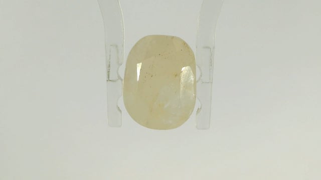 Yellow Sapphire 4.60 Carat — video