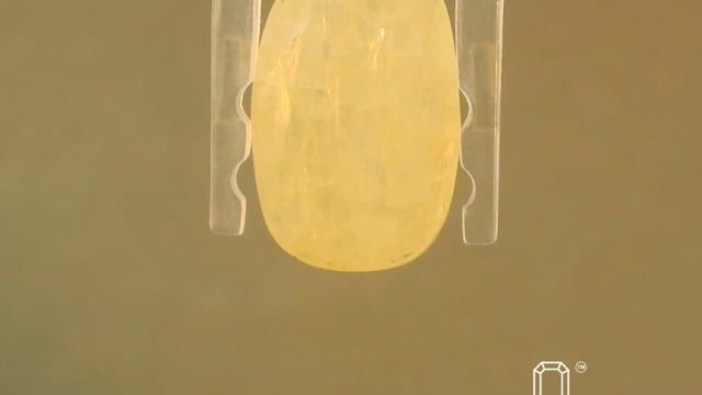 Srilankan Yellow Sapphire 6.15 Carat — video
