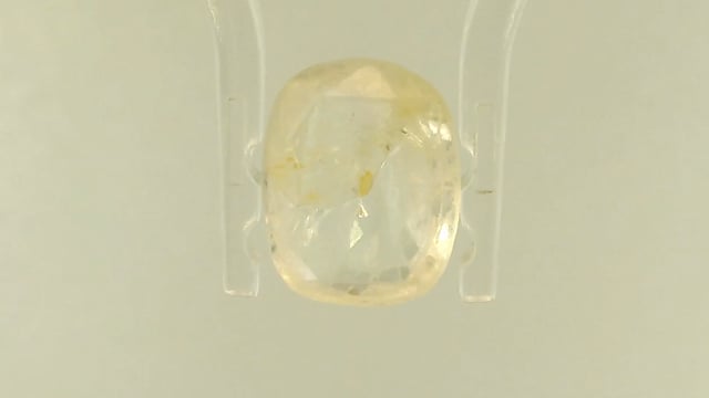 Srilankan Yellow Sapphire 3.81 Carat — video