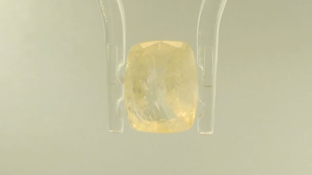 Srilankan Yellow Sapphire 2.91 Carat — video