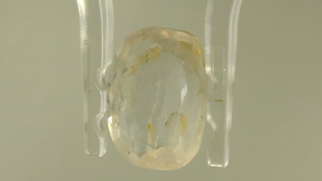 Srilankan Yellow Sapphire 3.13 Carat — video