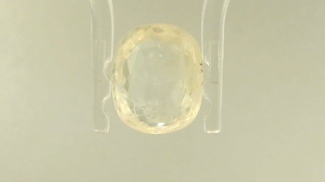 Srilankan Yellow Sapphire 4.12 Carat — video