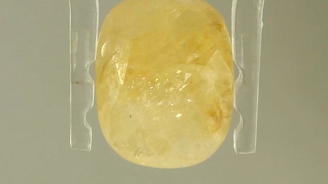 Yellow Sapphire 6.45 Carat — video