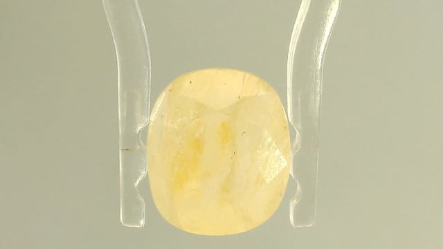 Burma Pukhraj  5.51 Carat — video