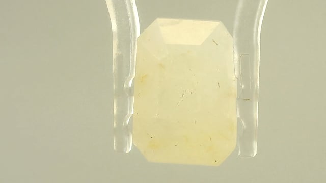 Burma Yellow Sapphire 8.12 Carat — video