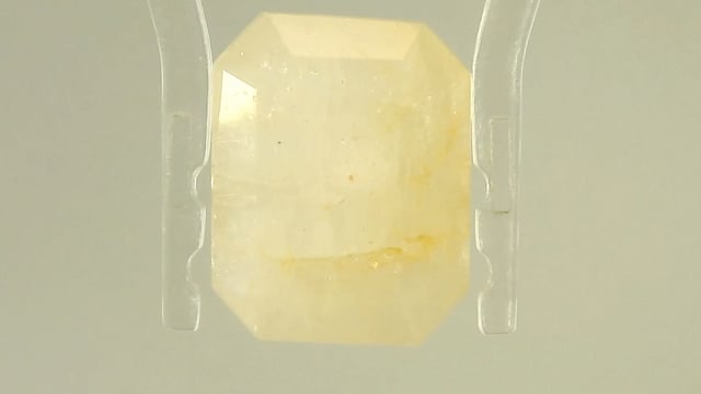 Yellow Sapphire 10.81 Carat — video