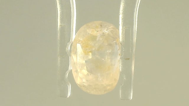 Srilankan Yellow Sapphire 2.91 Carat — video