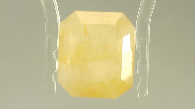 Yellow Sapphire 12.99 Carat — video
