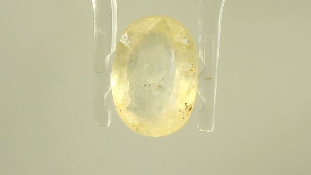 Srilankan Yellow Sapphire 4.36 Carats — video