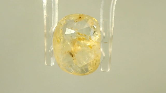 Srilankan Yellow Sapphire 5.51 Carats — video