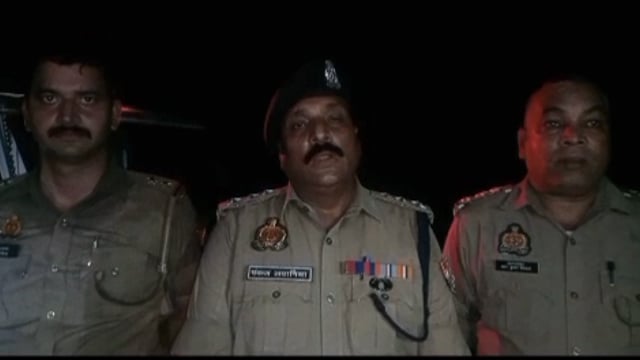 मेरठ थाना मवाना पुलिस की गौकशों से मुठभेड़ में 01 शातिर अभियुक्त की गिरफ्तारी के संबंध में क्षेत्राधिकारी मवाना जनपद मेरठ की बाइट।