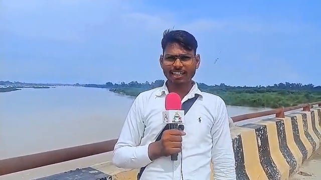 शाहजहांपुर में गर्रा नदी उफान पर! बढ़ता जलस्तर बना चिंता | Ground Report | बाढ़ का अलर्ट