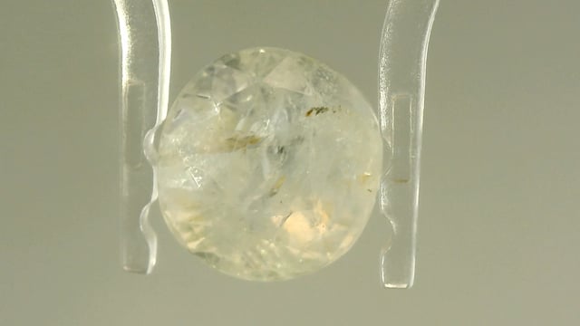 Srilankan Yellow Sapphire 6.56 Carats — video