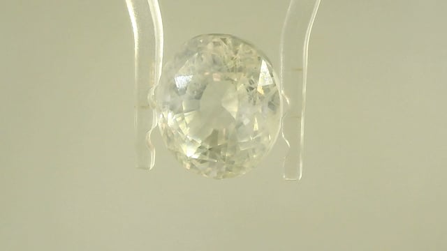 Srilankan Yellow Sapphire 9.35 Carats — video