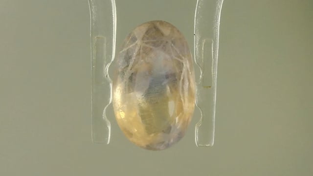 Srilankan Bi-color Sapphire 3.34 Carat — video