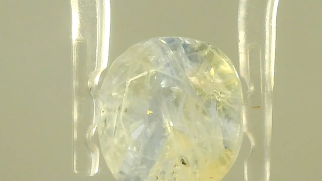 Srilankan Bi-color Sapphire 6.39 Carat — video