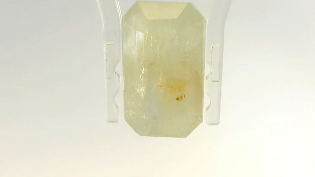 Burma Bi-Colour Sapphire 11.41 Carats — video