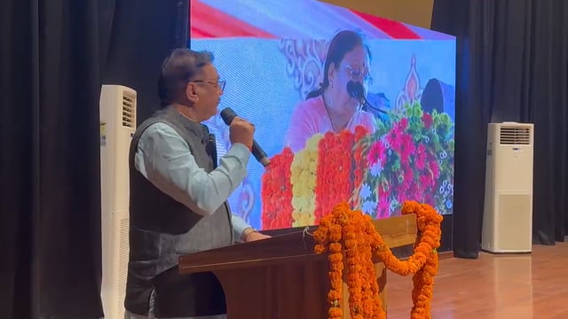 आंगनबाड़ी कार्यकत्रियों व महिला कल्याण की लाभार्थियों का सम्मान, 29.11 करोड़ खातों में...