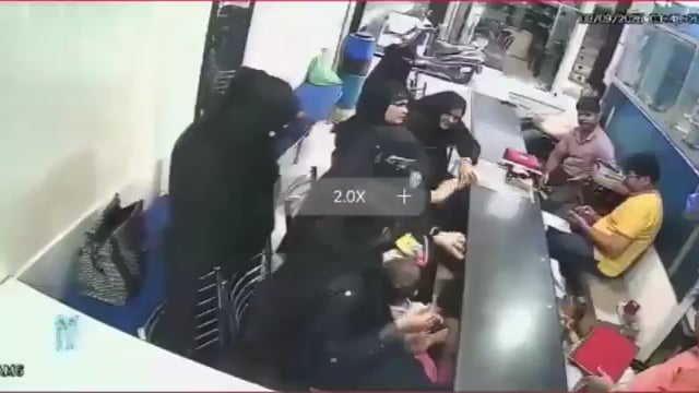बिजनौर —

ज्वेलर्स की दुकान पर महिला का बैग चोरी, CCTV में कैद