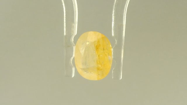 Yellow Sapphire 1.5 Carat — video