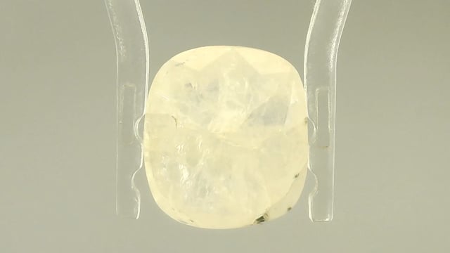 Srilankan Guru Ratna 5.66 Carat — video
