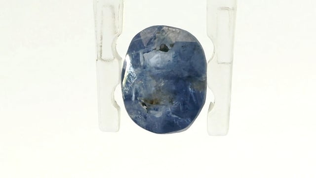 Srilankan Blue Sapphire 1.68 Carat — video