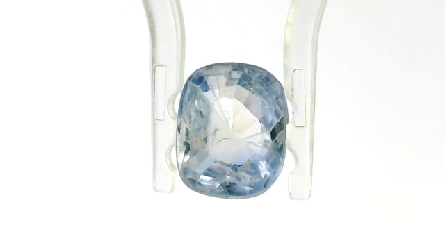 Srilankan Neelam 2.87 Carat — video