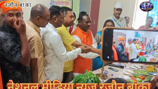 आज रजौन प्रखंड  अंतर्गत कार्यालय में एक दिवसीय दीप जलाकर सेविकाओं को दिया प्रतिक्षण