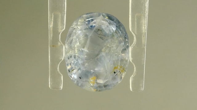 Srilankan Neelam 3.51 Carat — video