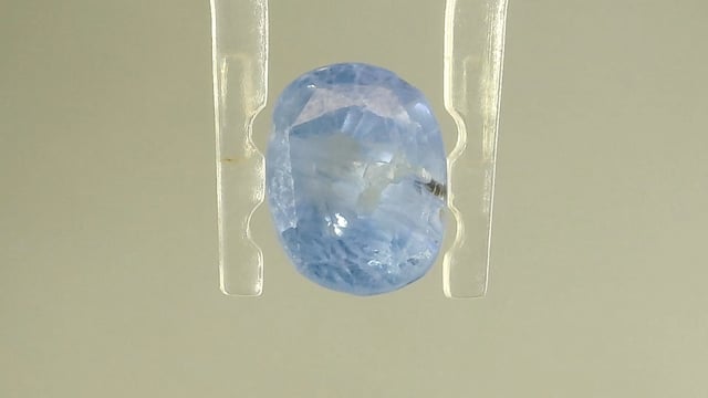 Srilankan Neelam 3.51 Carat — video