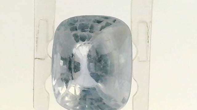 Srilankan Neelam 3.8 Carat — video