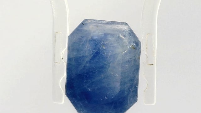 Burma Neelam 6.3 Carats — video