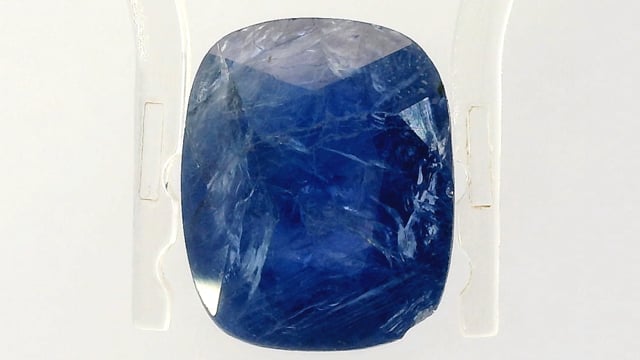 Burma Neelam 7.7  Carats — video
