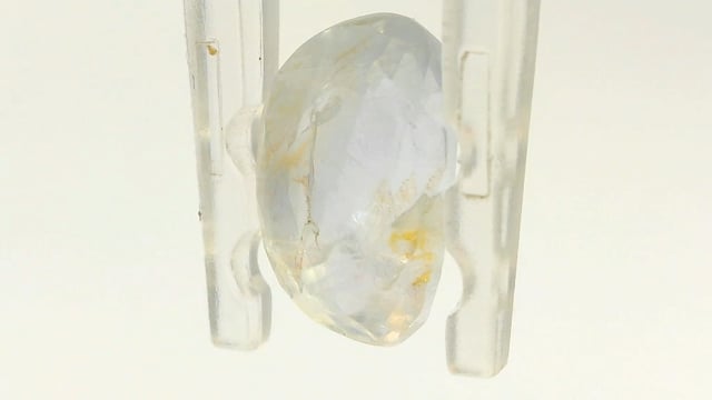 Srilankan White Sapphire 2.51 Carat — video