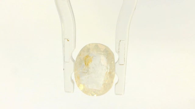 Srilankan White Sapphire 2.52 Carat — video